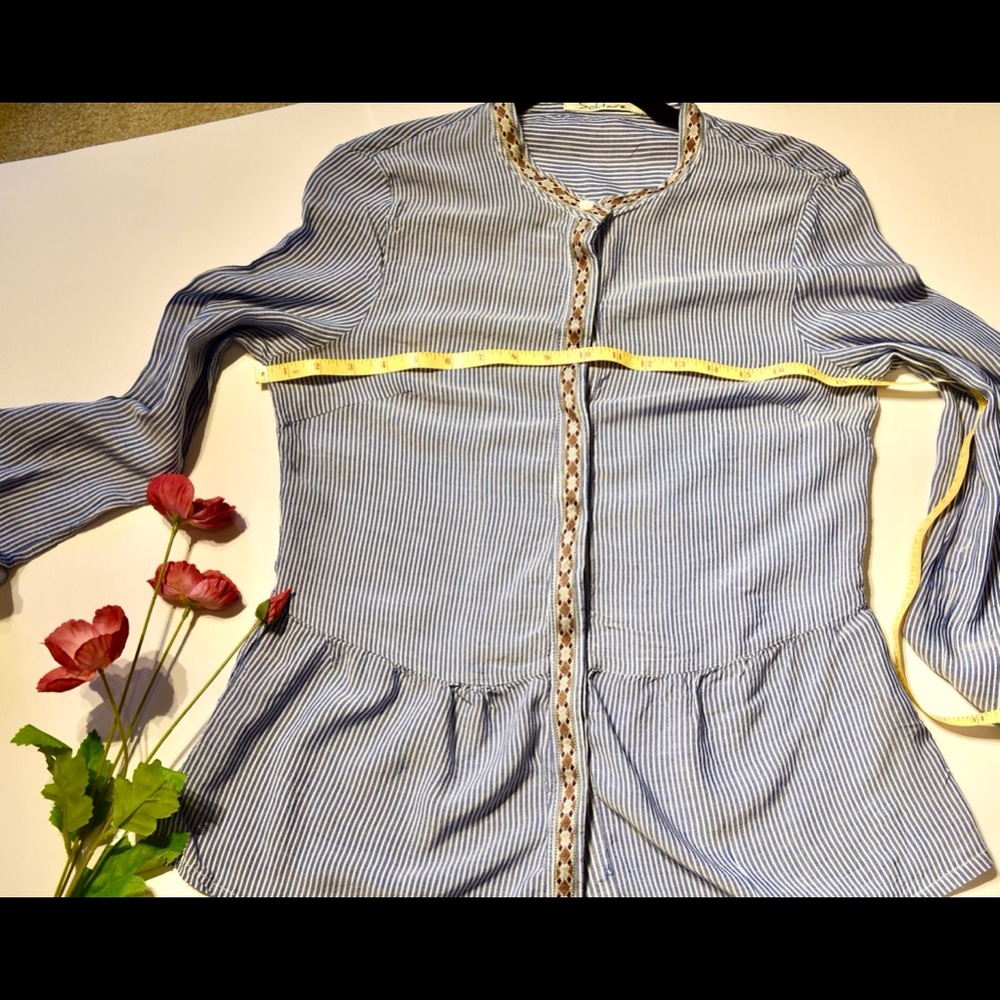 Boho Style Floaty Blouse with Peplum size L as new never worn Blue/White Stripe